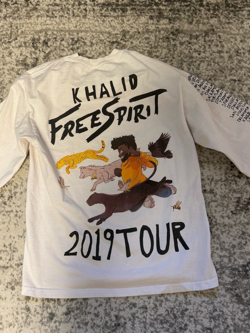Khalid Free Spirit Tour 2019 White Long Sleeve Graphic Concert Shirt Size M